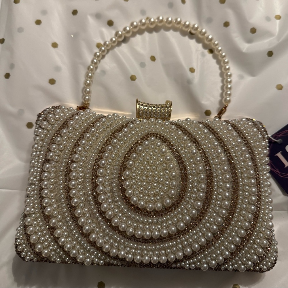 Elegant Pearl-Embellished Clutch